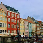 公寓 Family-friendly For 10 In Prime Location