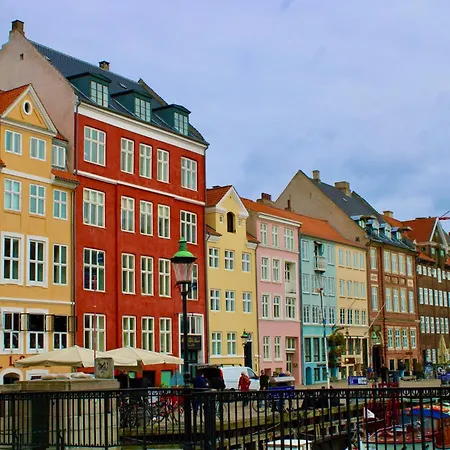 Apartment Family-friendly For 10 In Prime Location