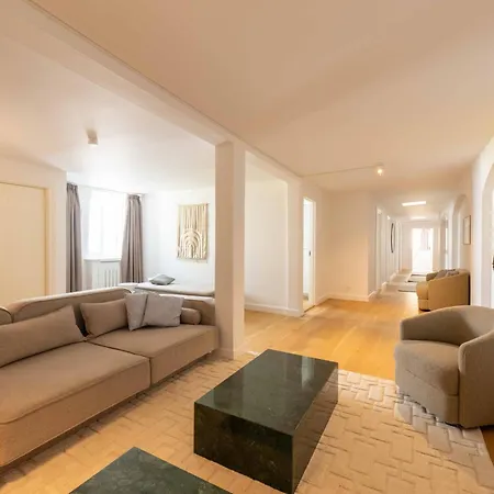 Apartment Family-friendly For 10 In Prime Location Kopenhagen