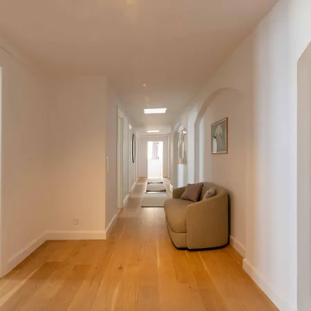 Apartment Family-friendly For 10 In Prime Location Kopenhagen